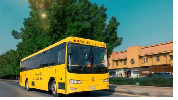  A boy student was saved from a school bus after the driver locked the bus, leaving the child behind on board the bus in Hafar Al-Batin in the Eastern Province.
