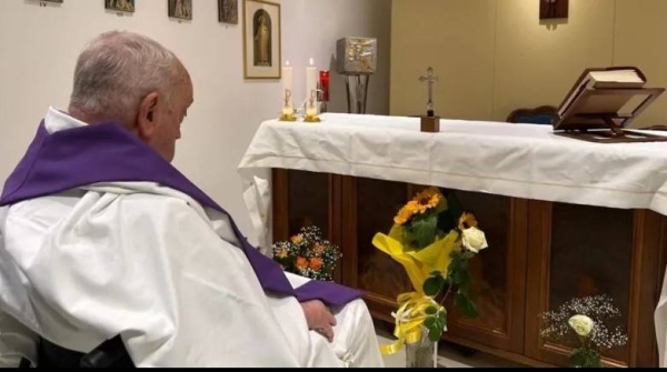 The Vatican had not released any photos of the pope since he was admitted to hospital