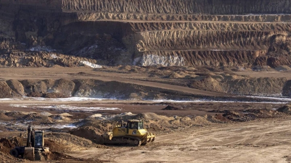 Ukraine begins talks with US on new critical minerals deal
