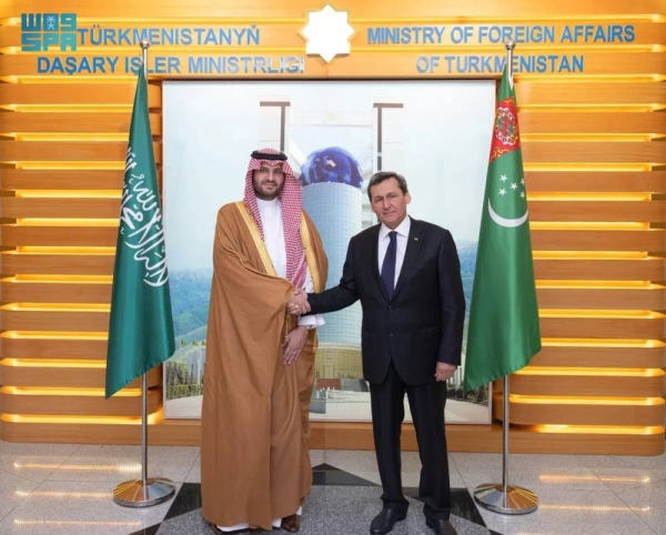 Turkmenistan’s Deputy Prime Minister and Minister of Foreign Affairs Rashid Meredov and Prince Turki bin Mohammed bin Fahd, Saudi Arabia’s Minister of State and Cabinet Member. (SPA)
