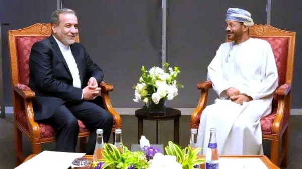Iranian Foreign Minister Abbas Araqchi and Omani Foreign Minister Badr al-Busaidi hold talks in Muscat.