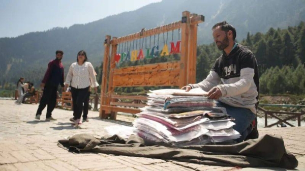 Some tourists decided to stay back in Pahalgam because flight tickets back home were expensive