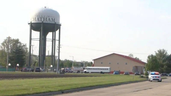 The incident happened about three miles south of the Illinois state capital Springfield