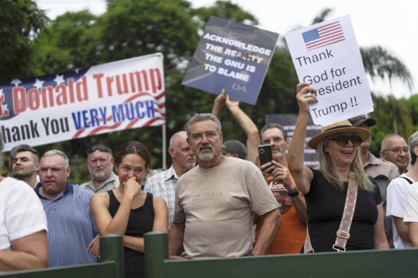 US to admit white South African refugees amid broader resettlement freeze