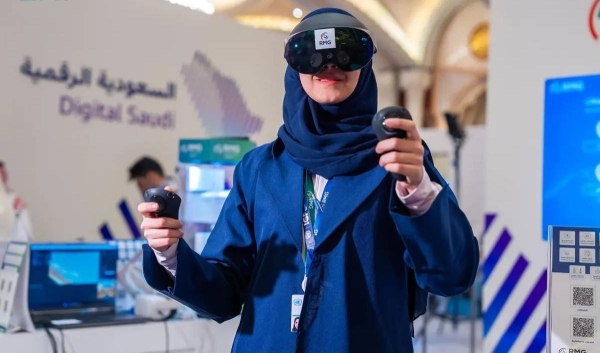 The Saudi Internet 2024 report revealed that the age group between 20 and 29 years is the most engaged with AI tools, with a usage rate of 27.3 percent.