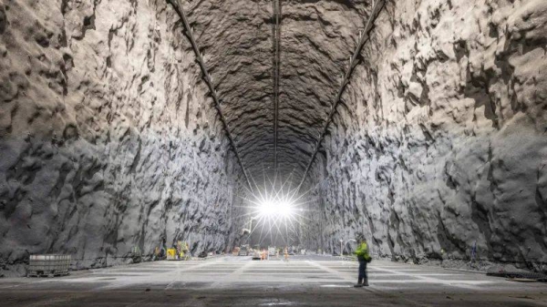 A vast cavern in South Dakota shielded from the outside world will house sensitive equipment to detect tiny changes in sub-atomic particles