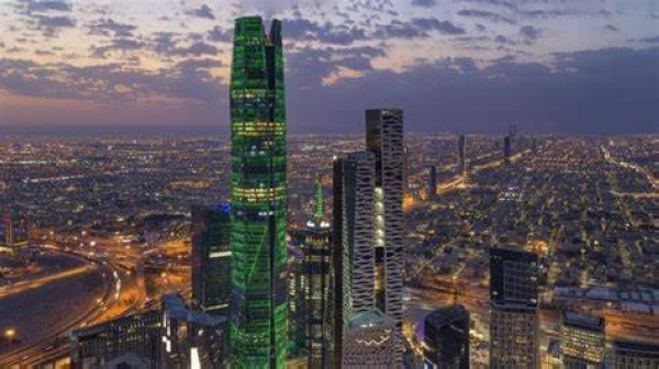 According to the Saudi Economic Pulse bulletin issued by the ministry, real GDP showed a growth rate of 2.7% in the first quarter of 2025, with a 4.2% rise in non-oil activities and 1.4% decline in oil activities.
