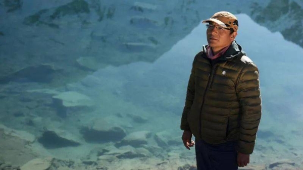 Saúl Luciano Lliuya says water in Lake Palcacocha has increased, putting his hometown at risk