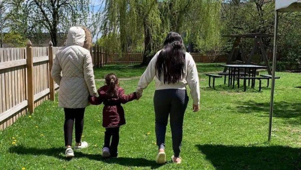 Aracely with her two daughters waited at a migrant shelter in Buffalo, New York while their case was being reviewed by a Canadian court