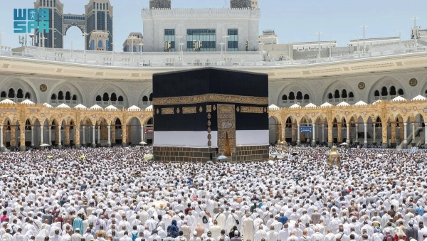 The General Authority for the Care of the Affairs of the Grand Mosque and the Prophet's Mosque emphasized the importance of wearing masks, regularly using hand sanitizers, washing hands with soap and water and avoiding sharing personal items.