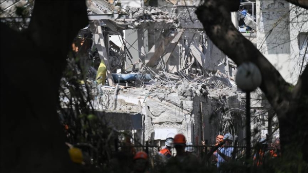 Iran launches heavy missile barrage on Israel after US strikes nuclear sites
