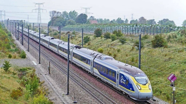 Eurostar services are facing severe delays and last-minute cancellations