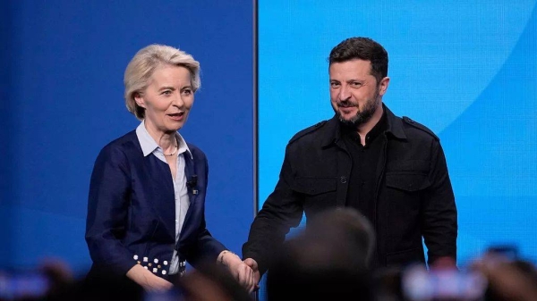 European Commission President Ursula von der Leyen greets Ukraine's President Volodymyr Zelenskyy at the NATO summit in The Hague, 24 June, 2025
