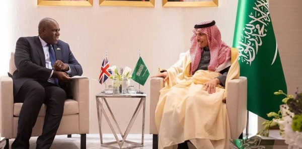 Saudi Minister of Foreign Affairs Prince Faisal bin Farhan holds talks with UK Secretary of State for Foreign, Commonwealth and Development Affairs David Lammy in Riyadh in January this year (File photo).