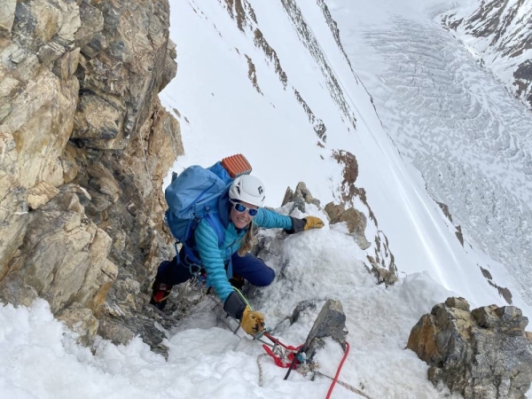 Pakistan issues no restrictions on mountain expeditions despite recent climber deaths