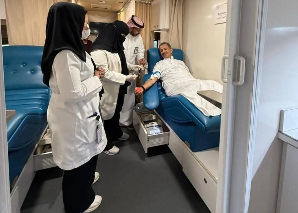 Minister of Tourism Ahmed Al-Khateeb launching the national blood donation campaign program at the Ministry of Tourism by donating blood in Riyadh.