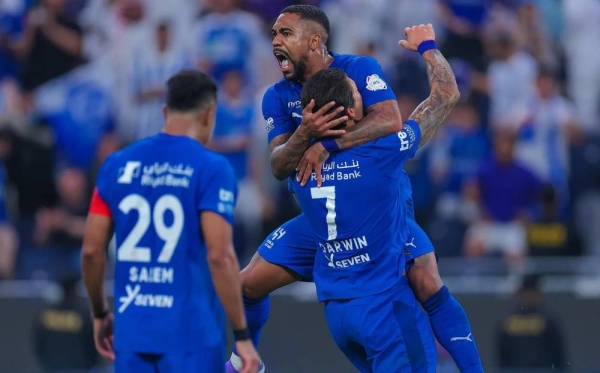 Malcom doubled Al-Hilal's lead against Al-Riyadh with a superb finish. (SPL)