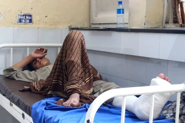 An injured Afghan man receives treatment at a hospital after an earthquake in Afghanistan's Jalalabad on September 1, 2025