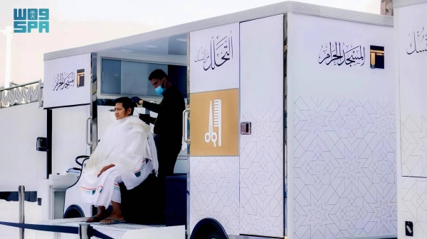 More than one million pilgrims have benefited from the hair cutting service to exit from ihram at the completion of their rituals of Umrah at the Grand Mosque courtyard in Makkah.
