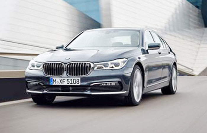 2016  BMW 7 series
