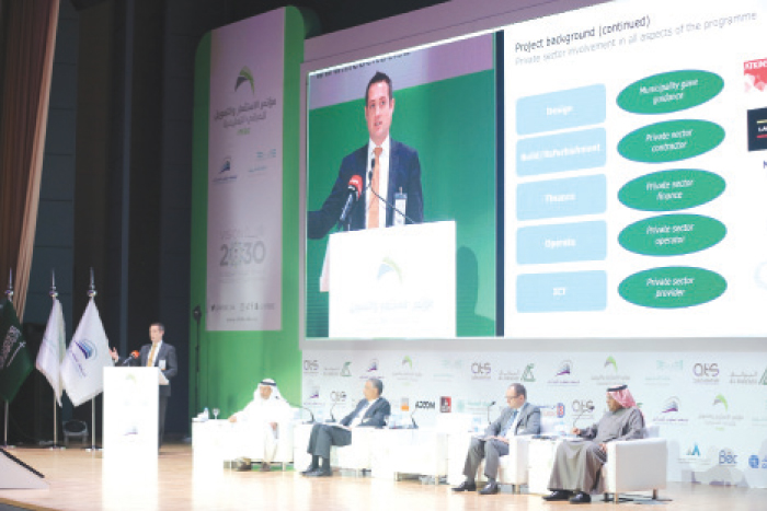 Conference explains simplified regulations and incentives to encourage investors