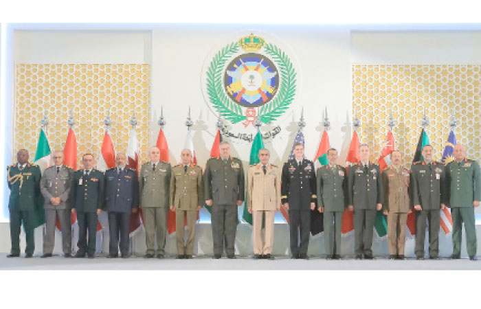 Chiefs of the General Staff of 14 countries of the Anti-Daesh Global Coalition stand for a group photo ahead of their conference in Riyadh on Sunday. — SPA