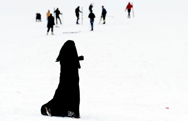 ‘Morocco bans production and sale of burqas’