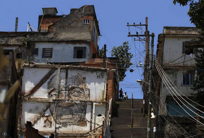 In Rio’s oldest favela, a cable car ferries residents — but they don’t have sewers