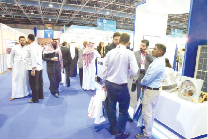 Buyers meet exhibitors at HVACR Expo Saudi 2017