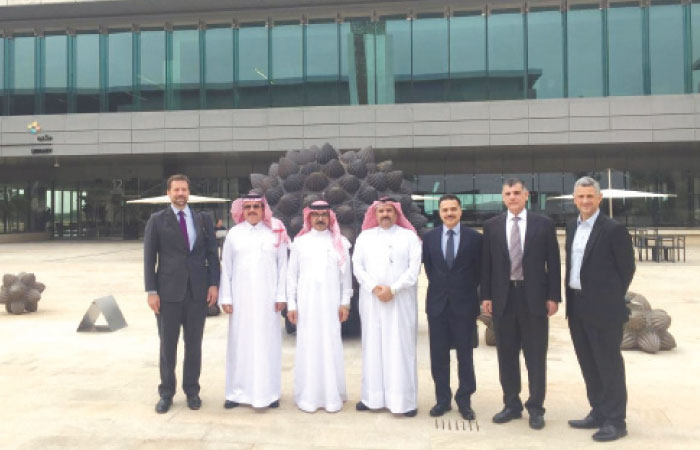 GOIC delegation headed by Abdulaziz Bin Hamad Al-Ageel, with Engineer Nadhmi A. Al-Nasr, Executive Vice President of Administration and Finance at KAUST and other officials at KAUST compound
