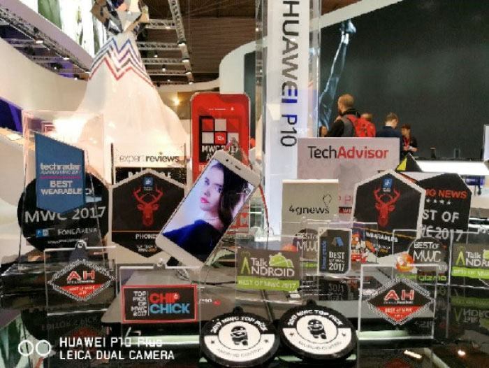 Huawei receives 42 media  title awards at MWC 2017