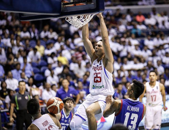 Gilas Pilipinas' Japeth Aguilar goes for a two-handed slam in the game against Thailand in the 2017 SEABA Championship at the Smart-Araneta Coliseum on Tuesday night. — SG photo