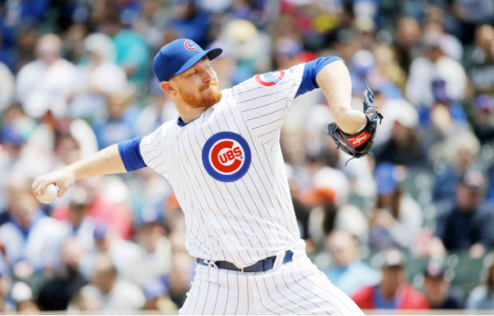 Chicago Cubs’ starting pitcher Eddie Butler delivers during their MLB game against the San Francisco Giants in Chicago Thursday. — AP