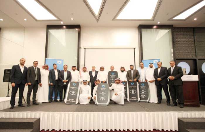 Eng. Ahmed Aboudoma, Mobily Chief Executive Officers, with otehr Mobily executives, in a group photo with the heads of Mobily Partners to strengthen the strategic relationship with them