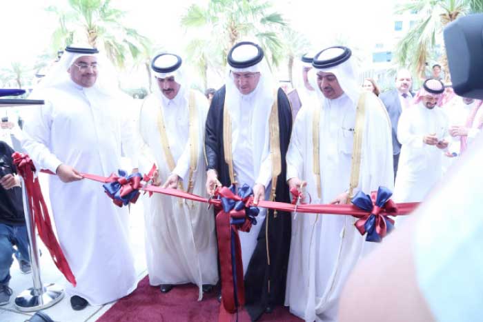 Governor of SAMA, Governor of Qatar Central Bank and QNB Group CEO during  the ribbon-cutting ceremony