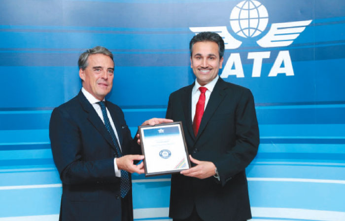 Saudi Arabian Airlines Director General Engineer Saleh bin Nasser Al-Jasser receives the IATA New Distribution Capability - Level 3 certification  from IATA Director General and CEO Alexandre de Juniac in Cancun, Mexico at the IATA 73rd AGM
