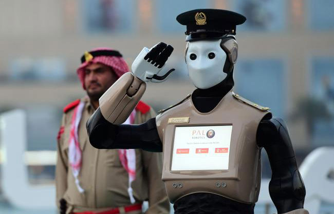 Robocop joins Dubai police to fight real life crime