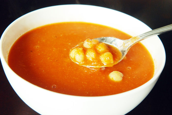 chickpea-and-tomato-soup